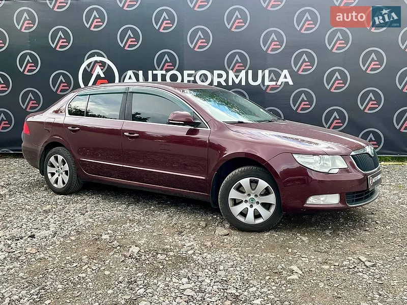 Skoda Superb 2012