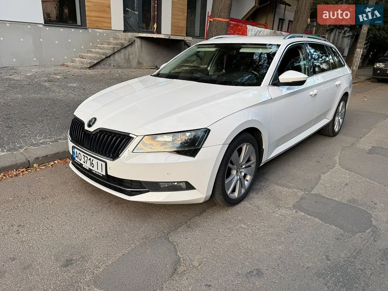 2015 Skoda Superb - мініатюра 3