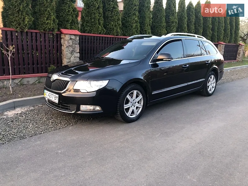 Skoda Superb 2011