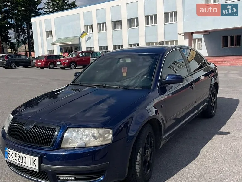 Skoda Superb 2002