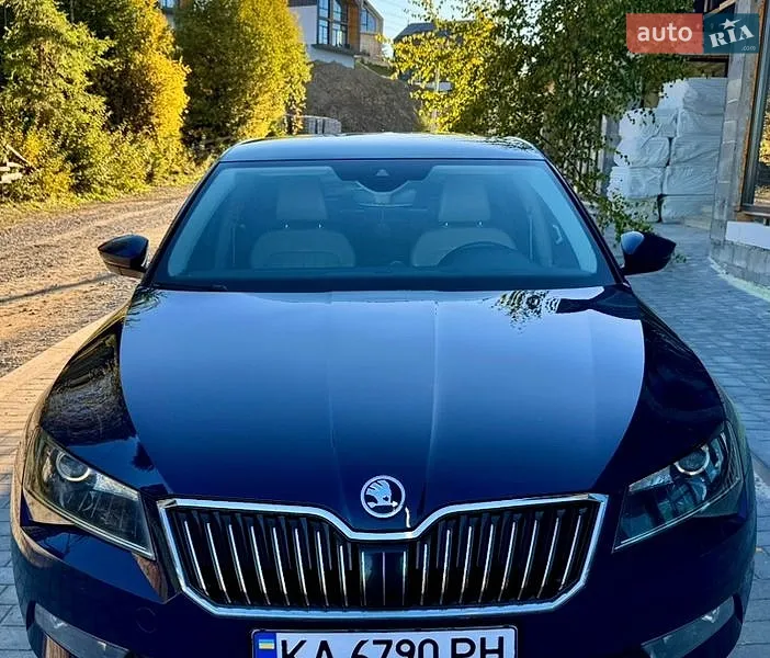 Skoda Superb 2016