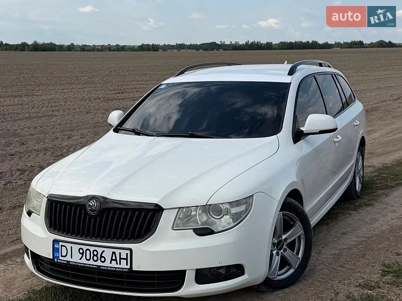 Skoda Superb 2011