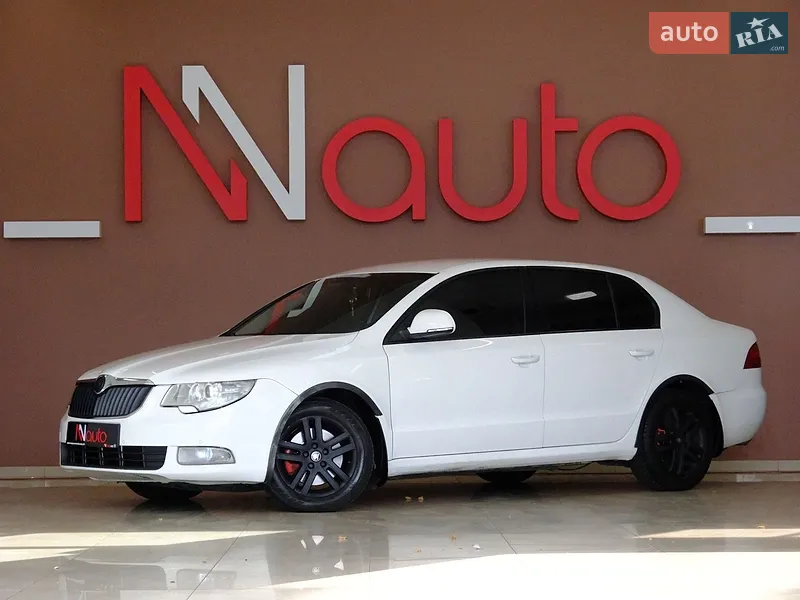Skoda Superb 2011