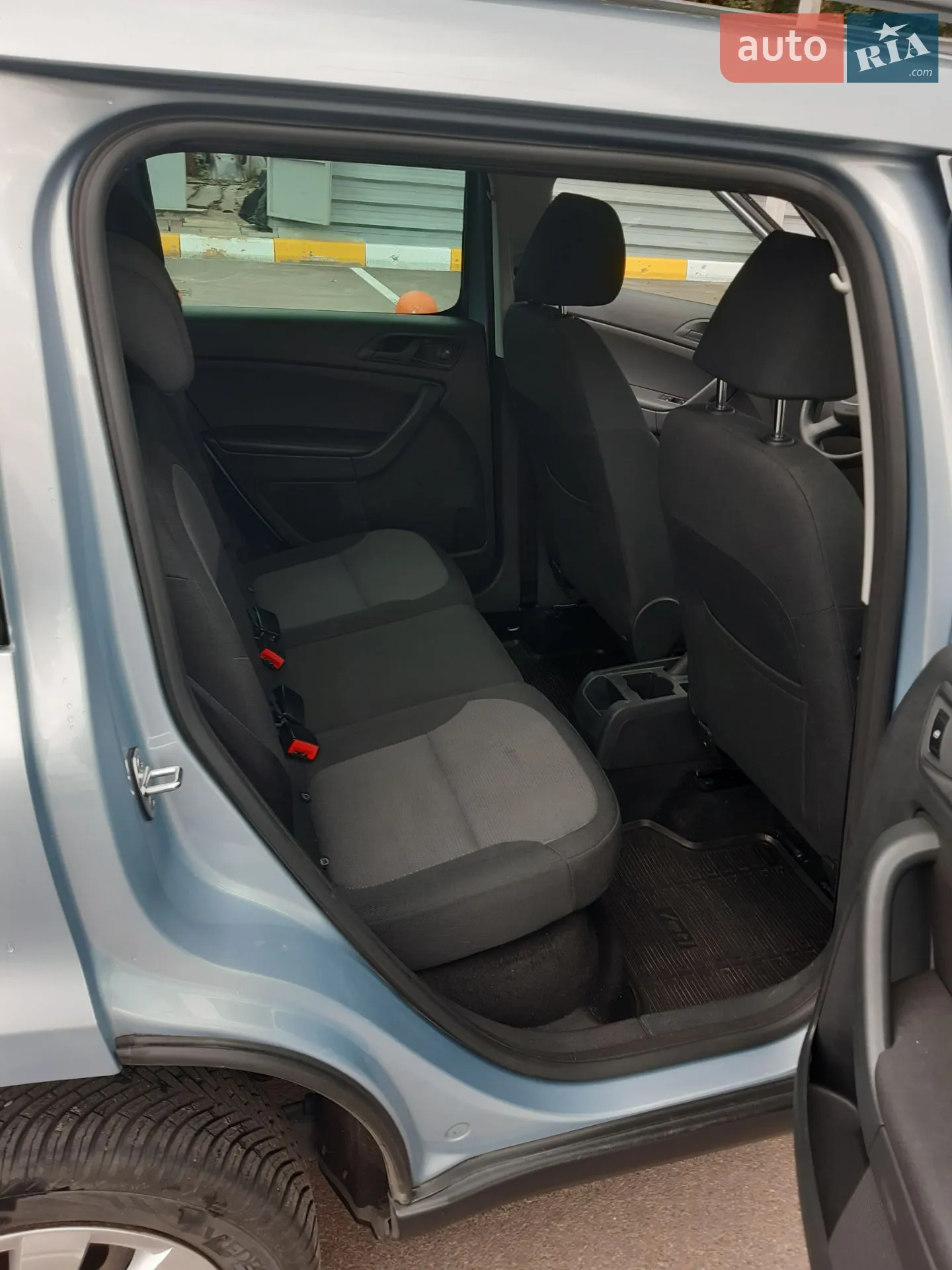 Skoda Yeti 2012 VIN TMBJJ75L2C6087074 фото оголошення 11 з 14