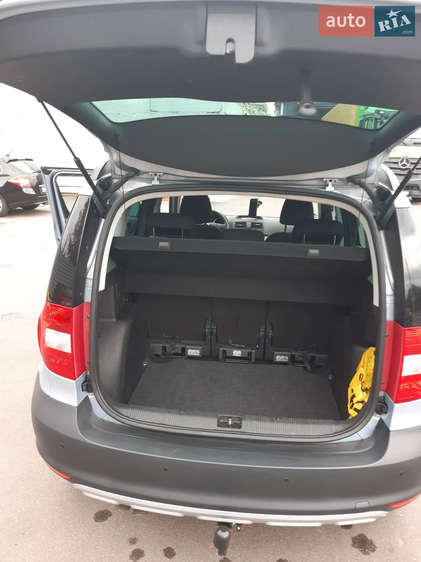 Skoda Yeti 2012 VIN TMBJJ75L2C6087074 фото оголошення 12 з 14