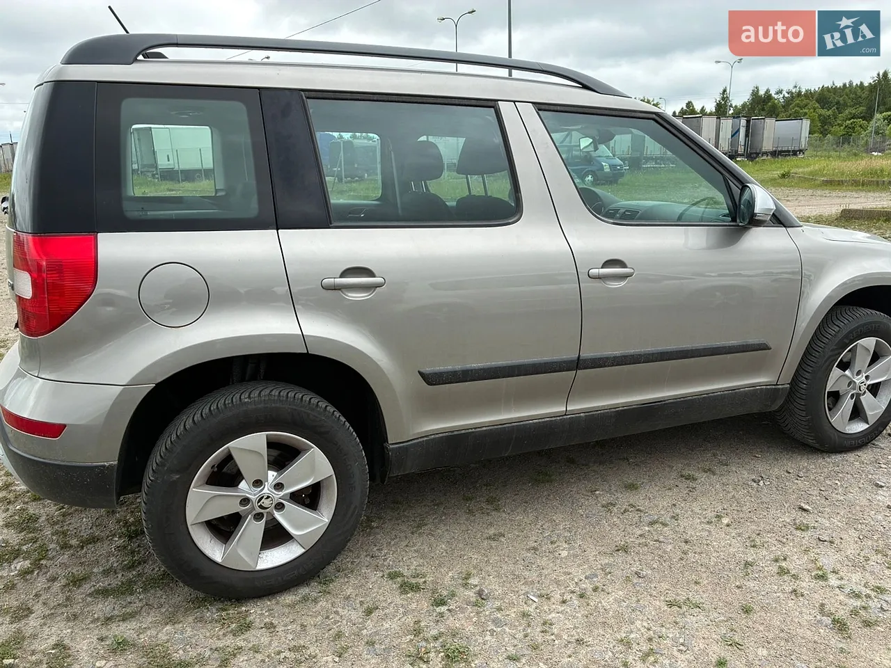 2014 Skoda Yeti - мініатюра 3
