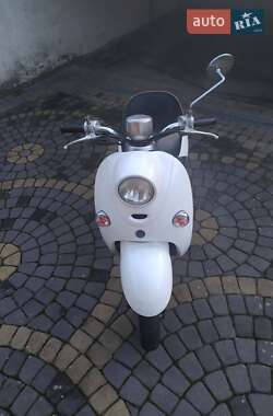 Ціни Yamaha Скутер