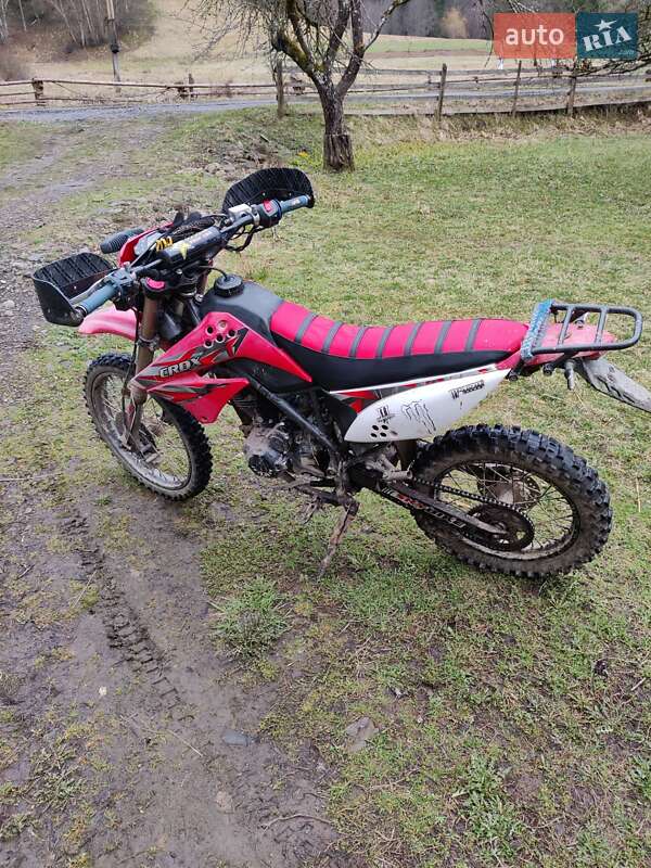 Мотоцикл Позашляховий (Enduro) SkyBike CRDX 200