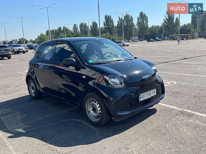 Хэтчбек Smart EQ Forfour 2021 в Днепре