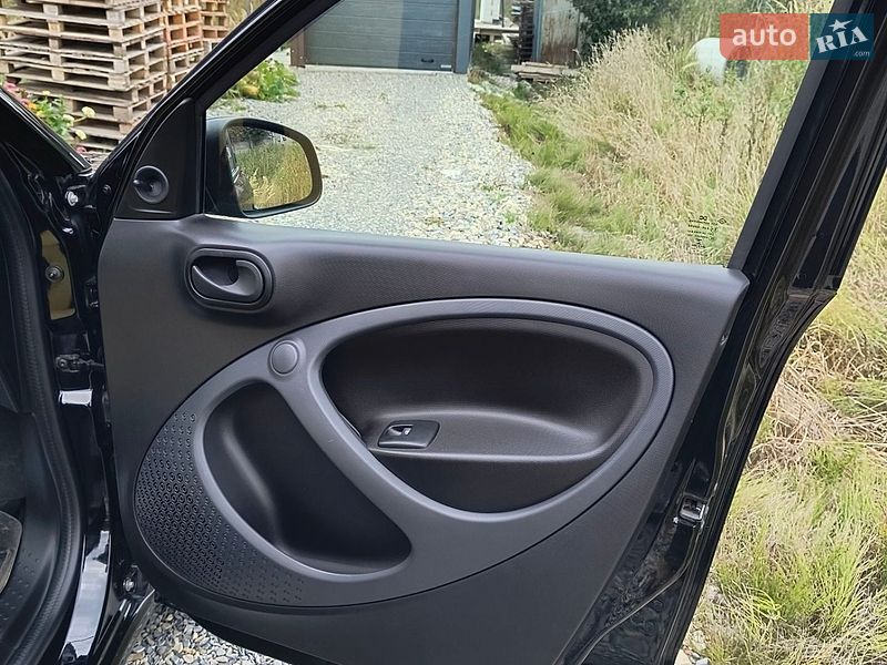 Хэтчбек Smart EQ Forfour 2020 в Ивано-Франковске