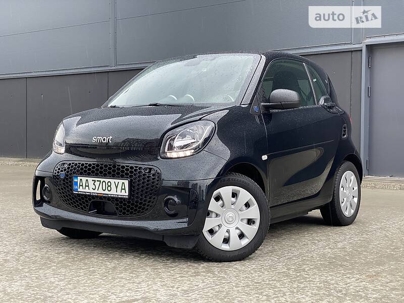 Купе Smart EQ Fortwo