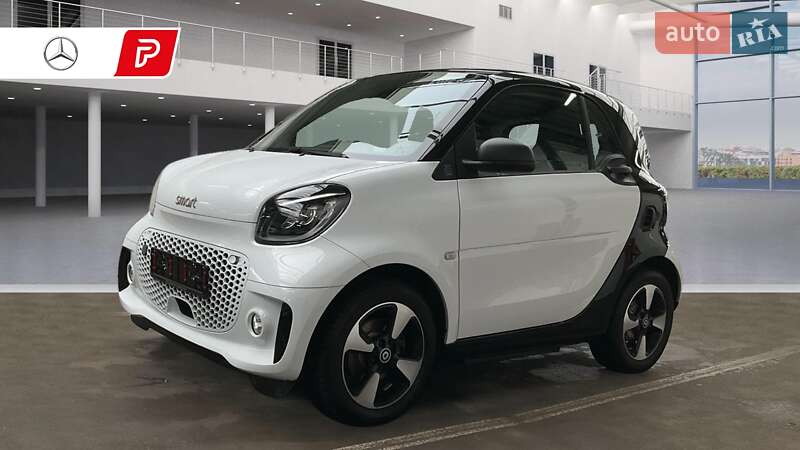 Купе Smart EQ Fortwo