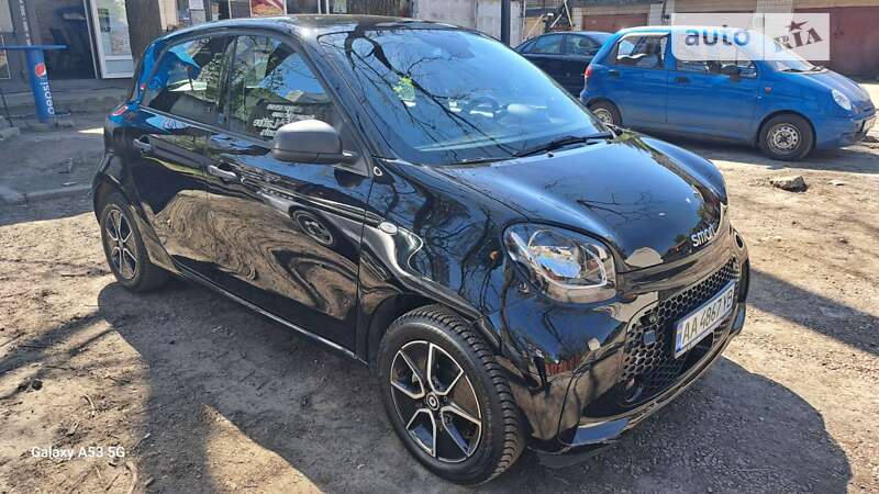 Хэтчбек Smart Forfour 2020 в Киеве
