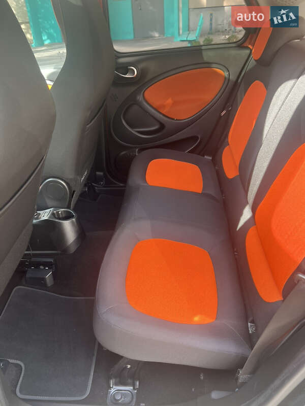 Хетчбек Smart Forfour 2015 в Києві