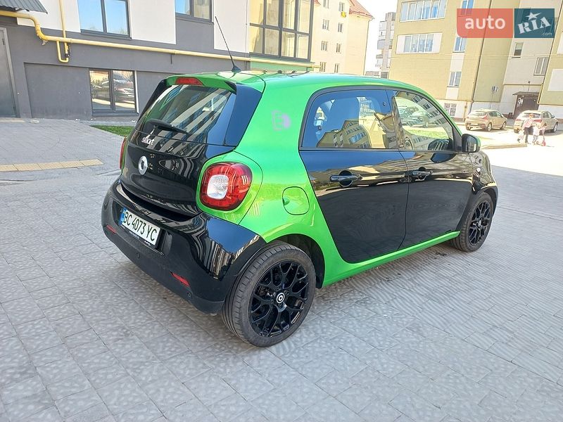 Хетчбек Smart Forfour 2017 в Шептицькому