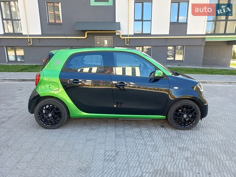 Хетчбек Smart Forfour 2017 в Шептицькому