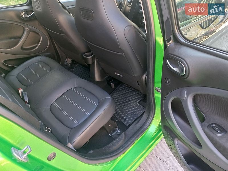 Хетчбек Smart Forfour 2017 в Шептицькому