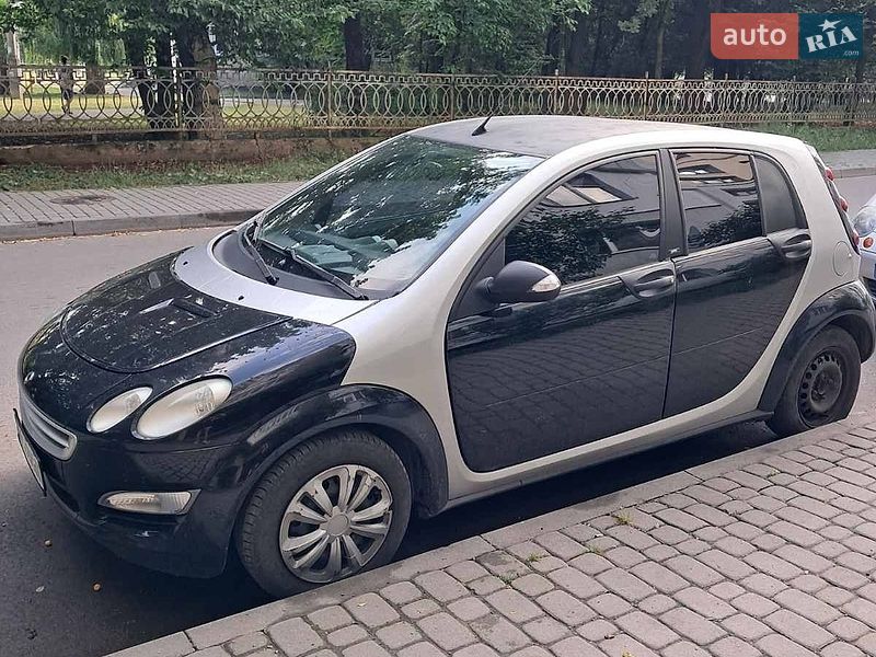Хэтчбек Smart Forfour 2004 в Ивано-Франковске