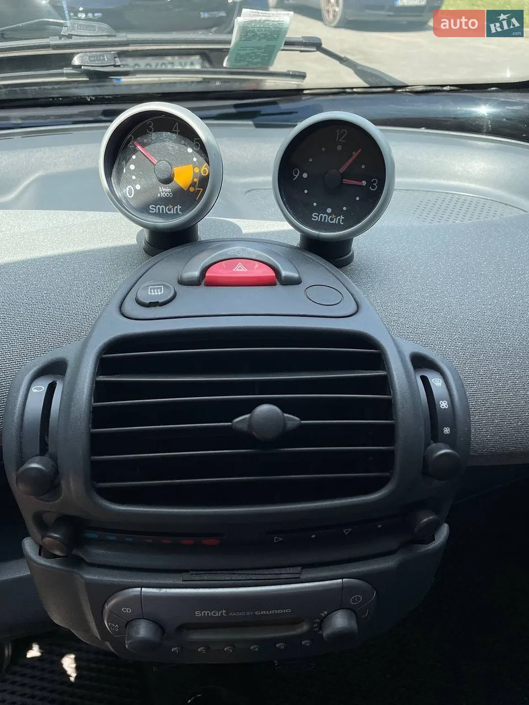 Smart Fortwo 2001 VIN WME01MC011H097069 фото оголошення 4 з 14