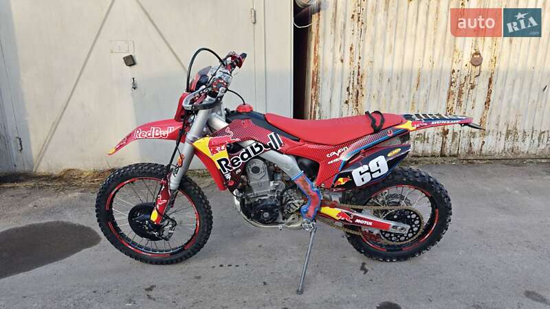 SokMoto CRF 450