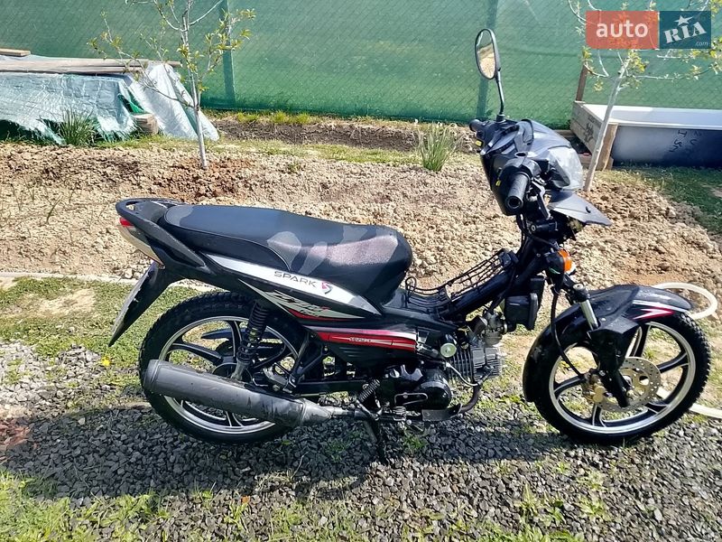 Вантажні моторолери, мотоцикли, скутери, мопеди Spark SP 125C-3