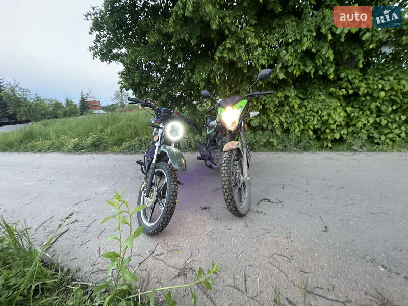 Spark SP 125C-4C