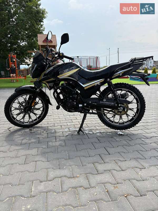 Мотоцикл Классік Spark SP-150