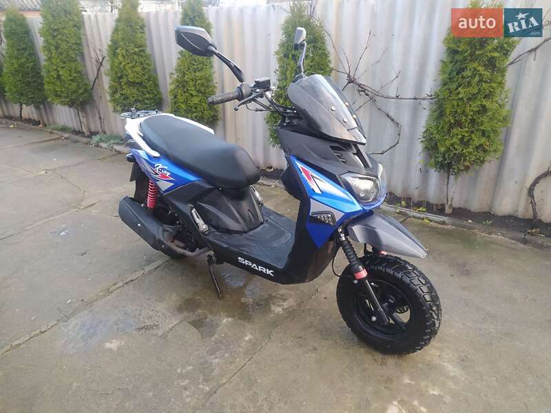 Скутер Spark SP 150S-19BN