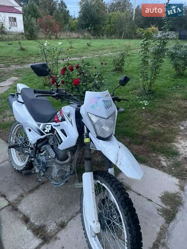 Мотоцикл Кросс Spark SP 200