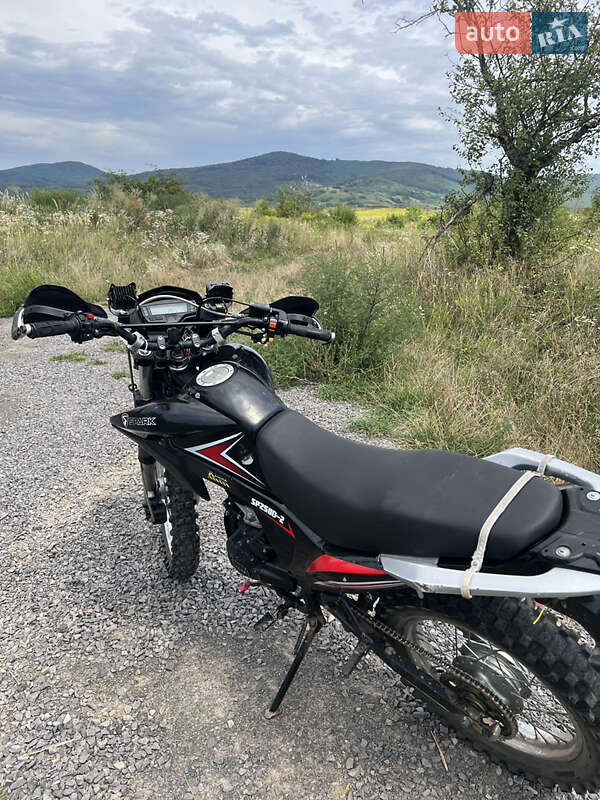 Мотоцикл Внедорожный (Enduro) Spark SP 250D-2