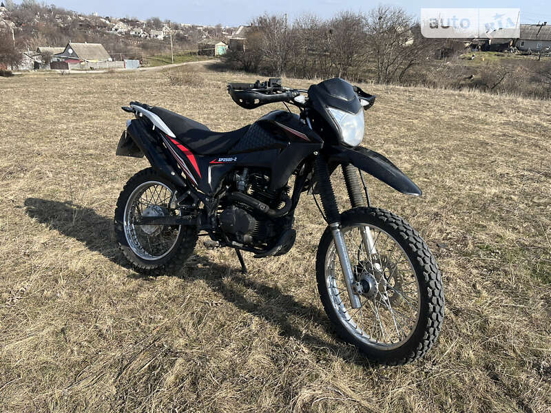 Мотоцикл Позашляховий (Enduro) Spark SP 250D-3