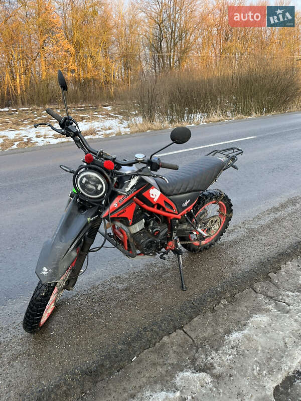 Мотоцикл Спорт-туризм Spark SP 250D-3