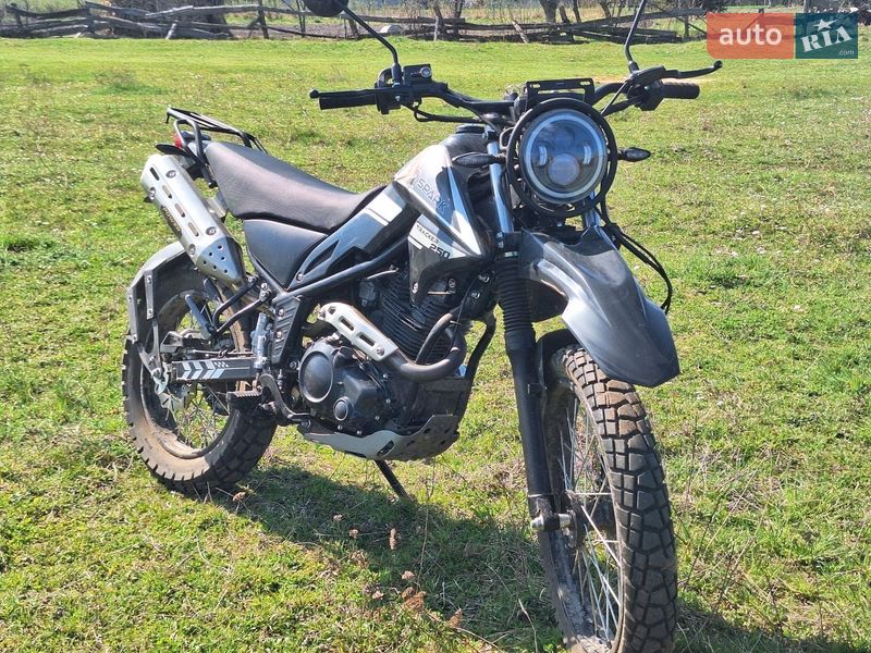 Мото Spark SP 250D-3