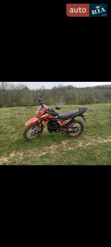 Мотоцикл Внедорожный (Enduro) Spark SP 250D-7