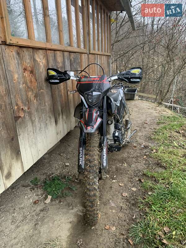 Мотоцикл Классик Spark SP 250P-2