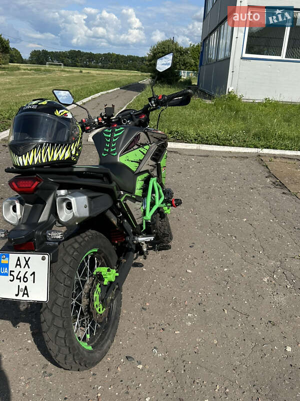 Мотоцикл Внедорожный (Enduro) Spark SP 300T-1