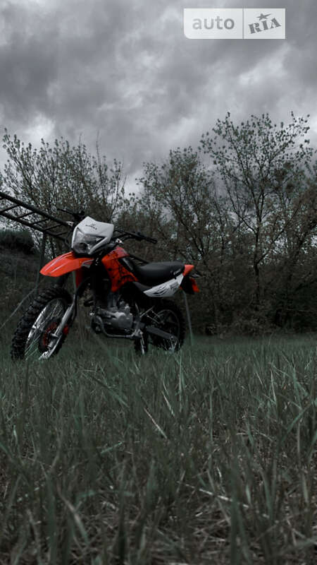 Мотоцикл Кросс Spark SP