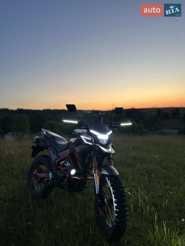 Мотоцикл Классик Spark SP