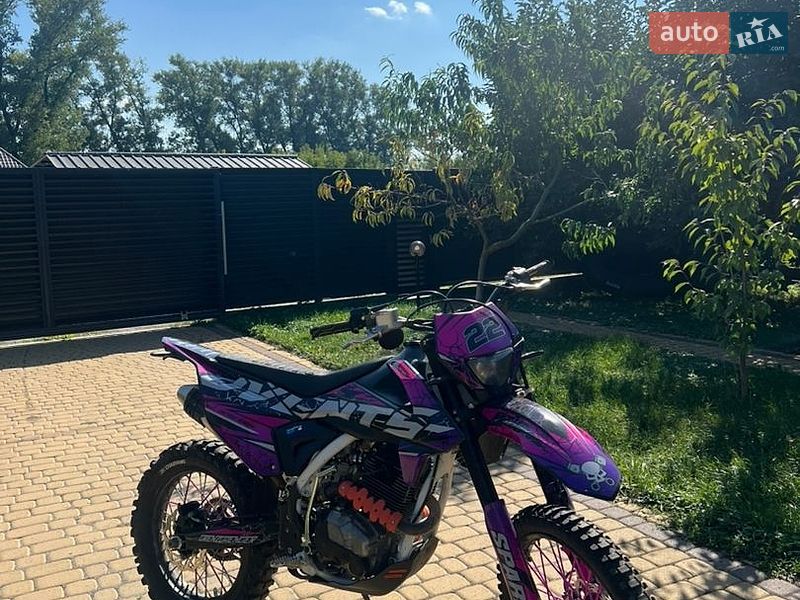 Мотоцикл Внедорожный (Enduro) Spark SP