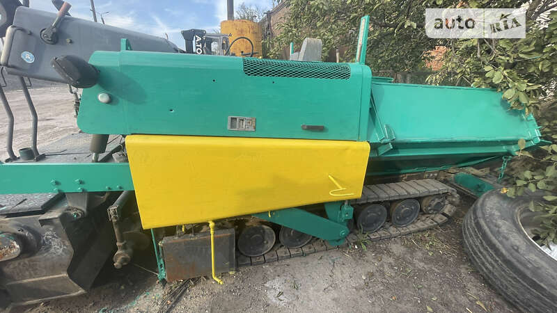 Асфальтоукладчик