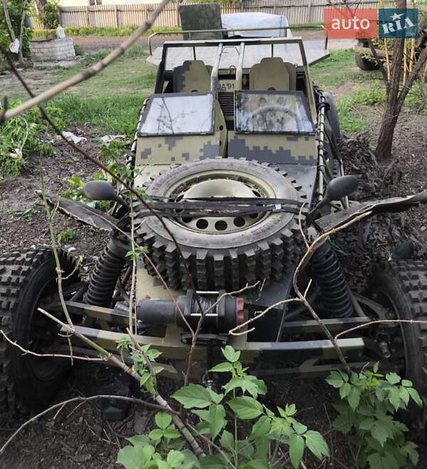 Баггі / Гоночний автомобіль