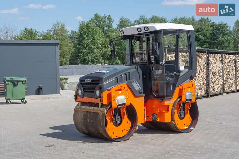 Каток грунтовый