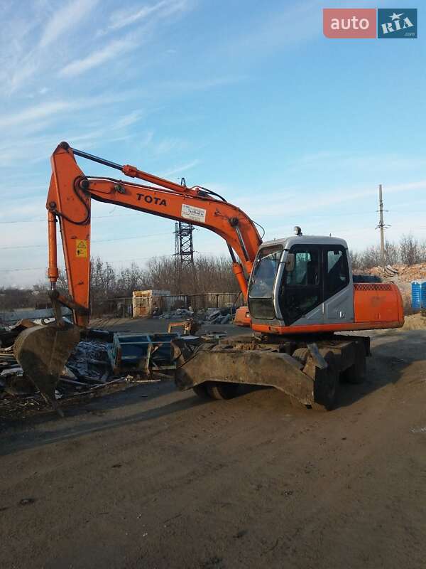 Колісний екскаватор