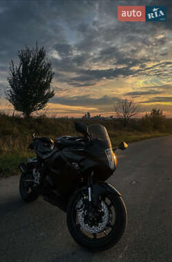 Ціни Hyosung Спортбайк
