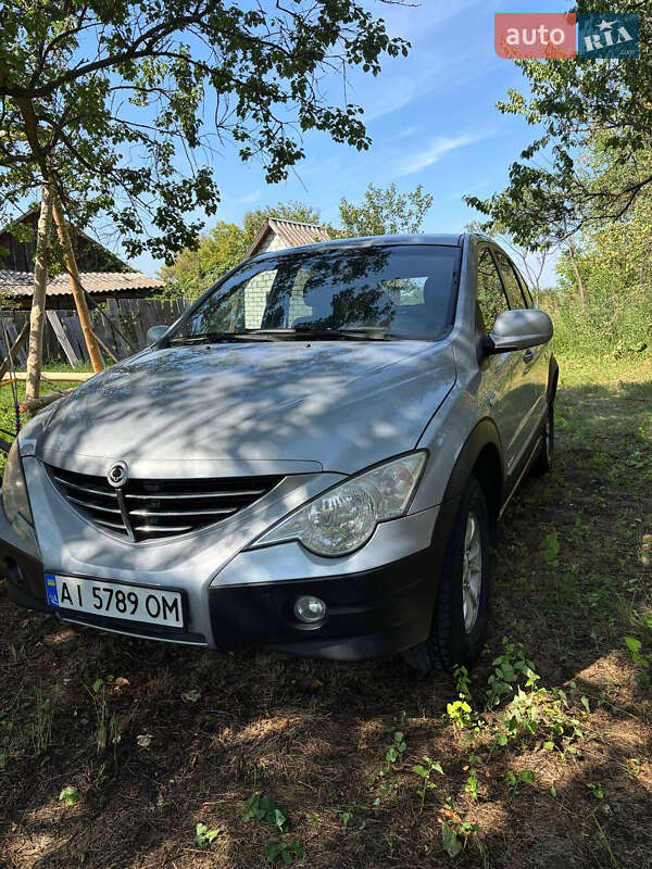 Позашляховик / Кросовер SsangYong Actyon