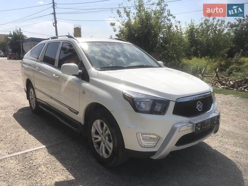 Легковые SsangYong Korando Sports