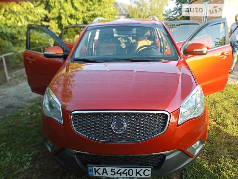 Седан SsangYong Korando