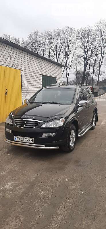 Седан SsangYong Kyron