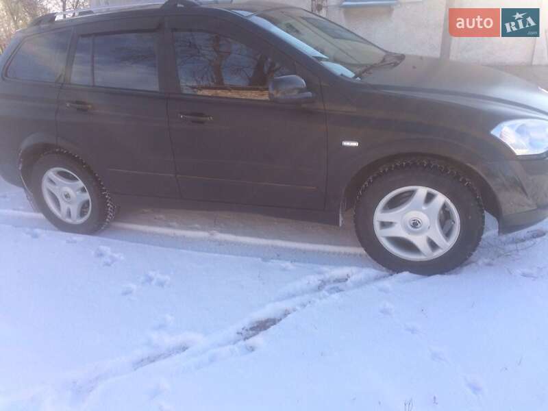 Внедорожник / Кроссовер SsangYong Kyron 2011 в Тернополе фото 5 Внедорожник / Кроссовер SsangYong Kyron 2011 в Тернополе