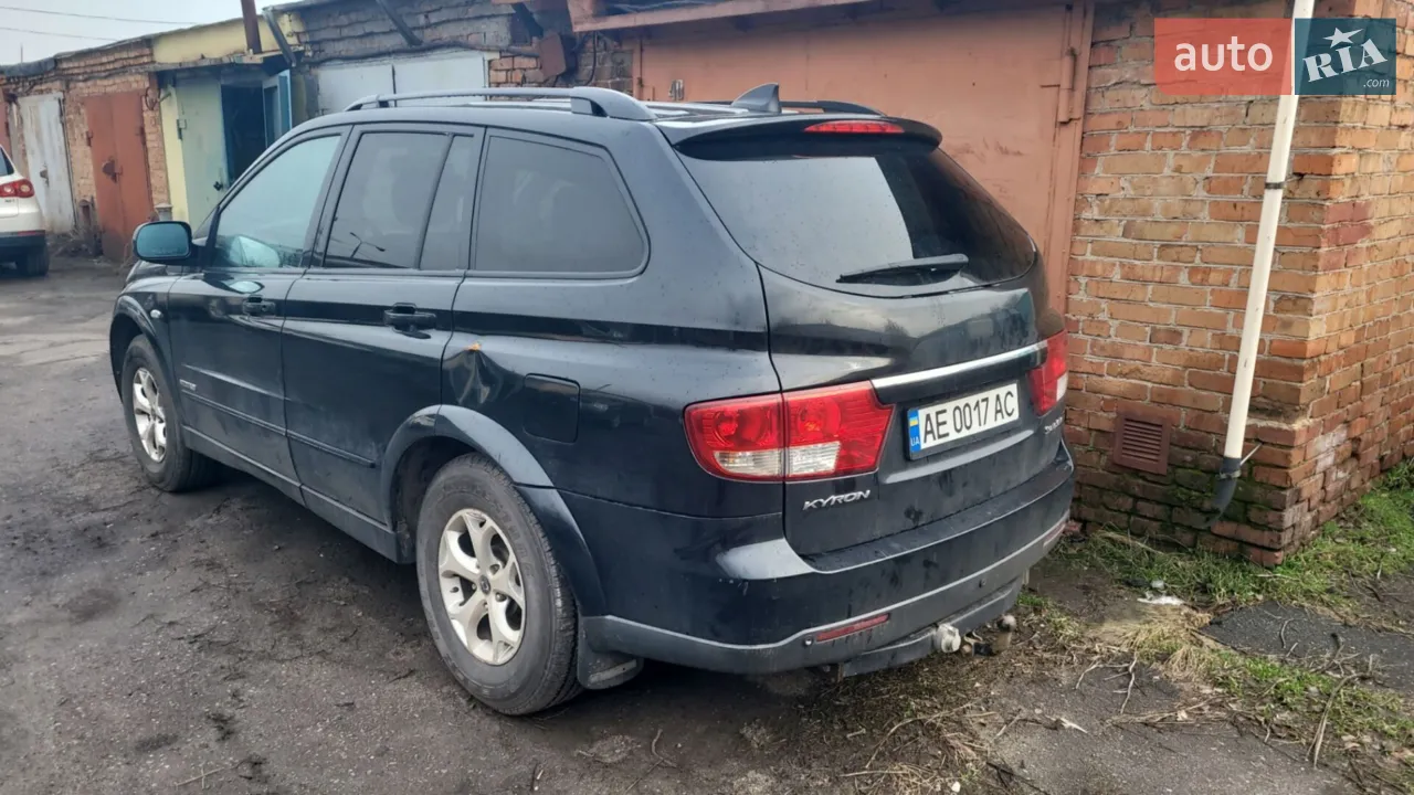 2010 SsangYong Kyron - мініатюра 2
